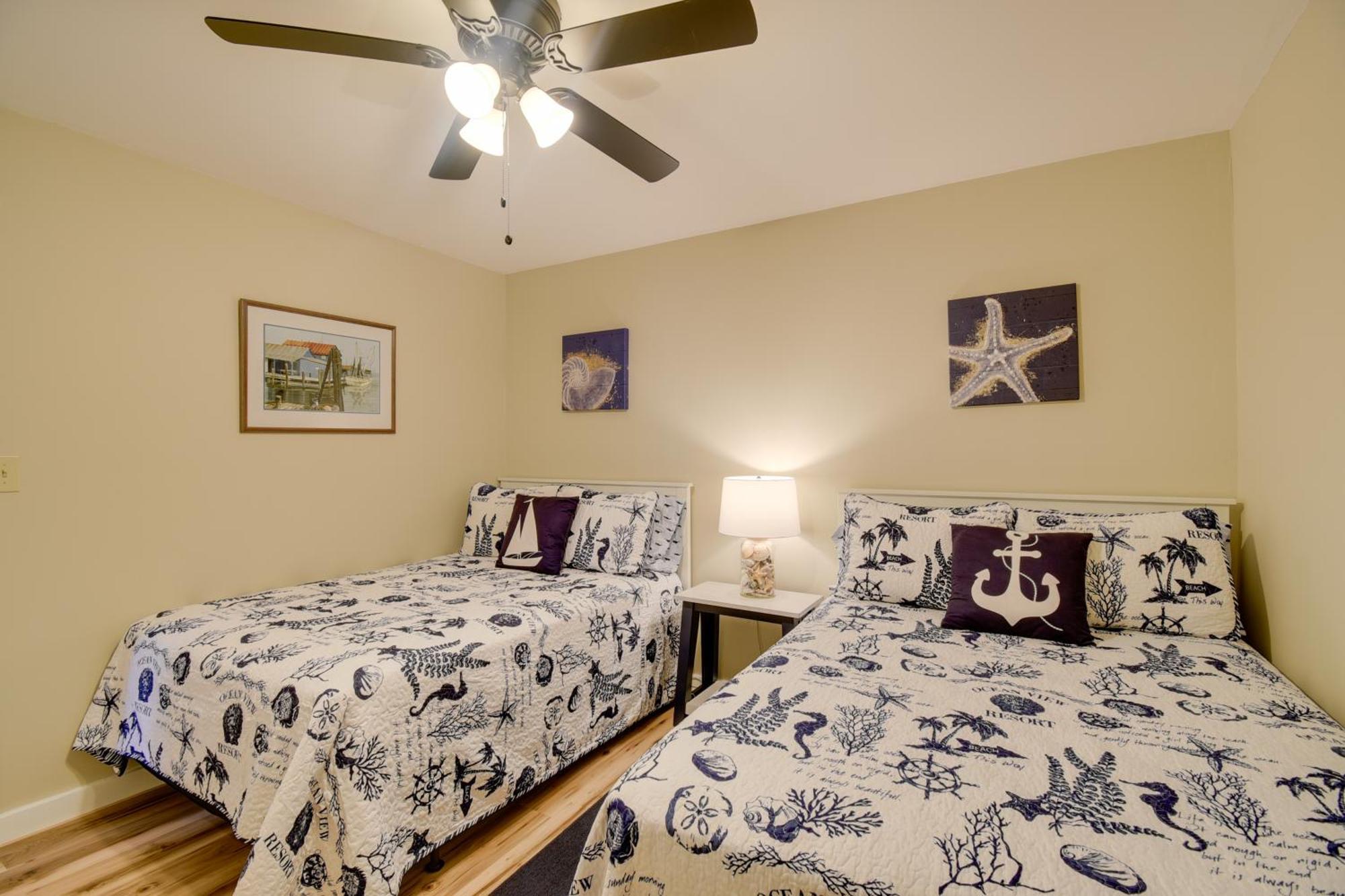 Ocean Isle Apartment With Balcony, 1 Mi To Beach! Ocean Isle Beach Buitenkant foto