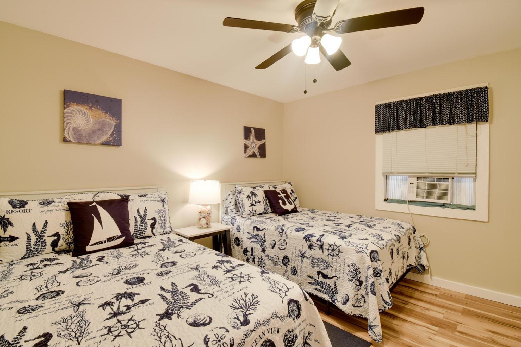 Ocean Isle Apartment With Balcony, 1 Mi To Beach! Ocean Isle Beach Buitenkant foto